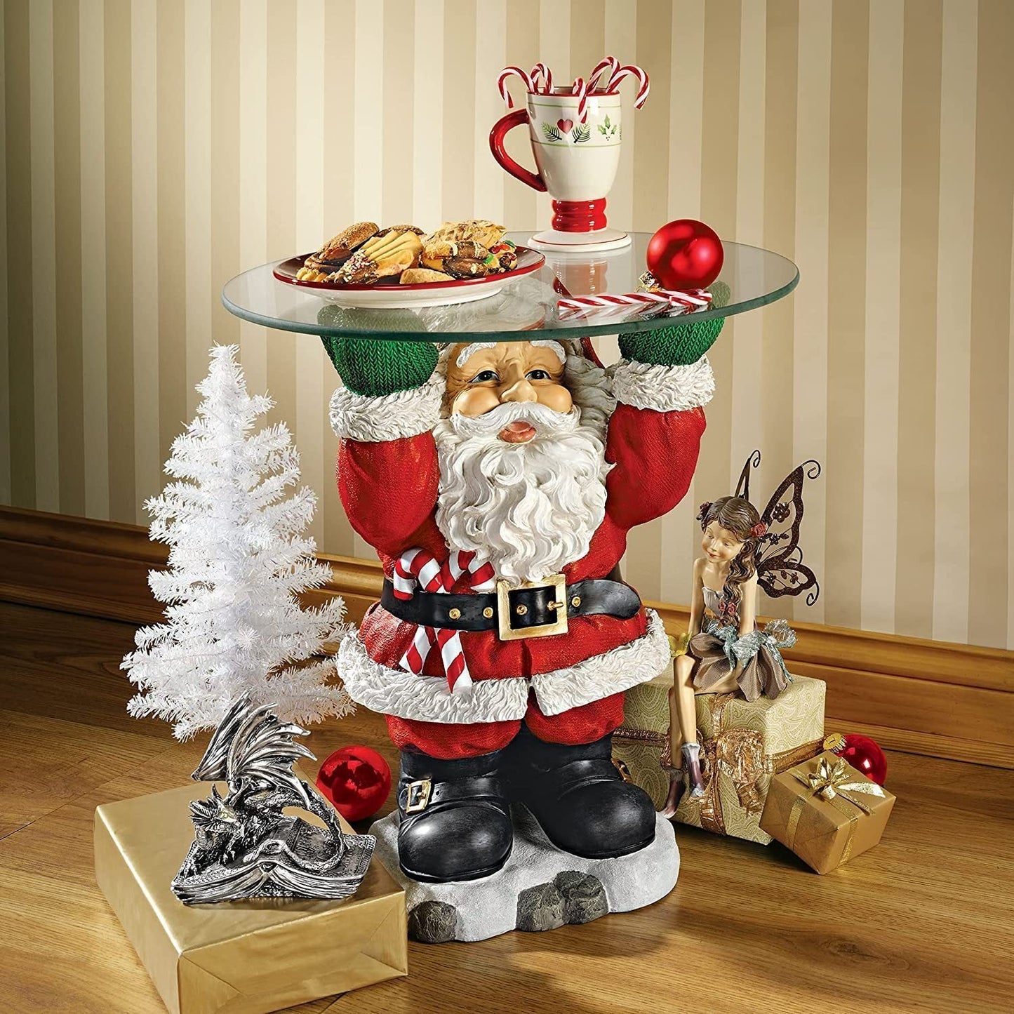 š
Santa Holdings Tray Figurine-unitmotorā¢