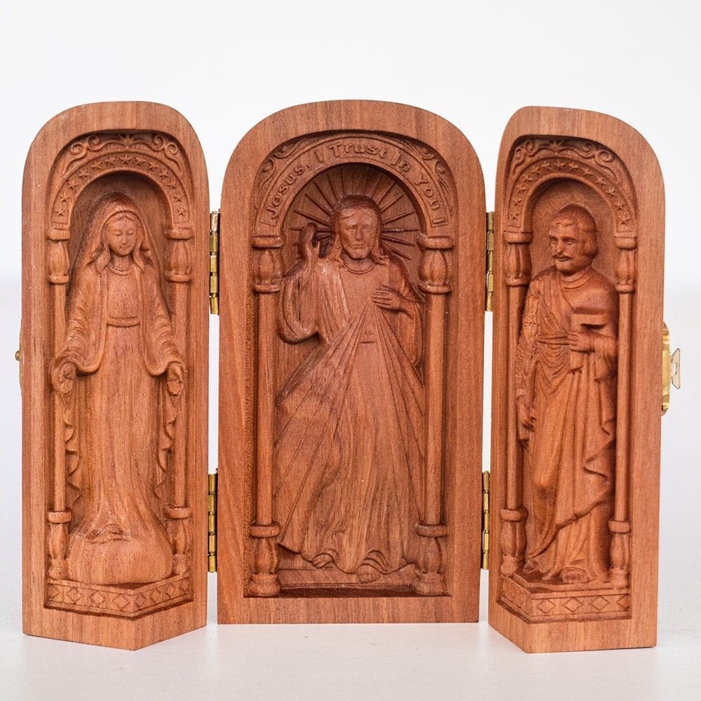 š„HOT SALEš„Hand-carved Portable Church - Mini Christian Altar-unitmotorā¢