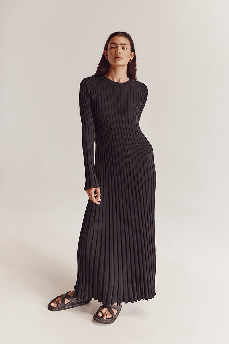 Long Sleeved Knit Midi Dress-unitmotor™