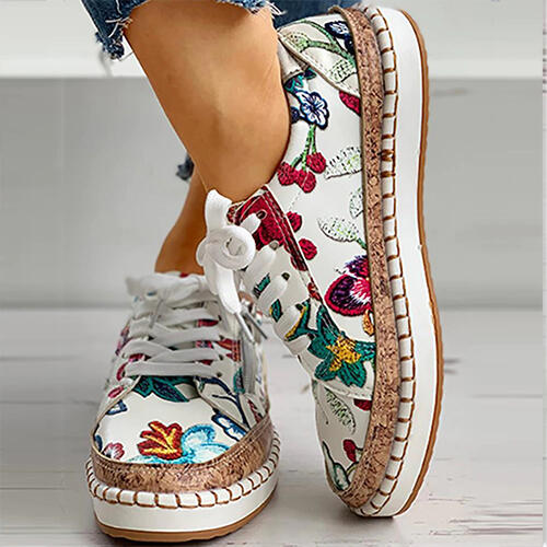 Flowry Shoes: Floral Print Trainers-unitmotor™