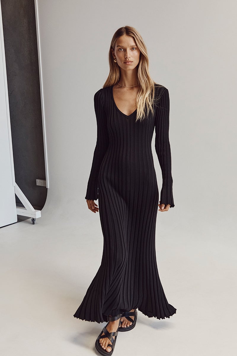 Long Sleeved Knit Midi Dress-unitmotor™